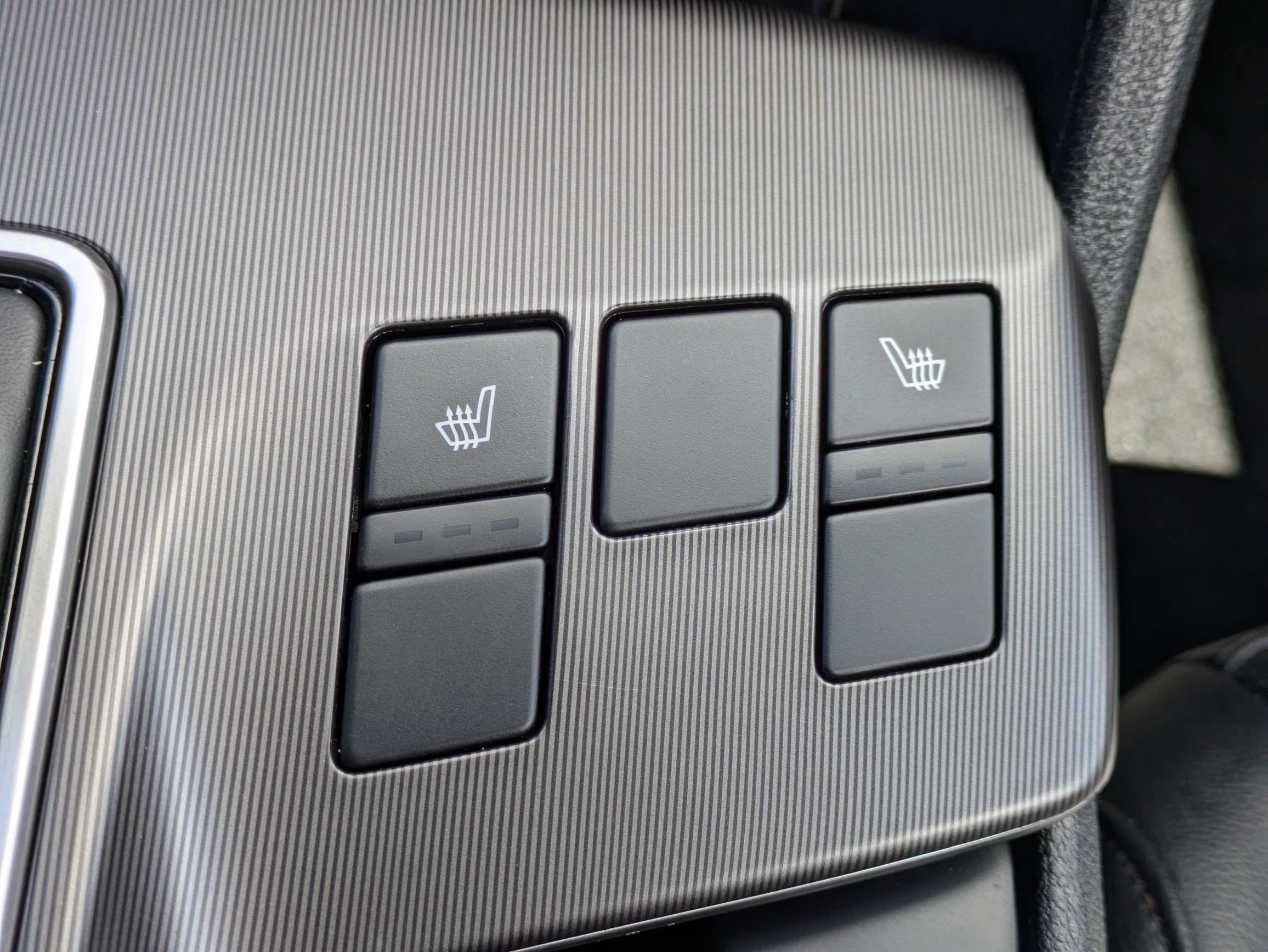 Used 2026 Kia Sportage EX FWD image 31