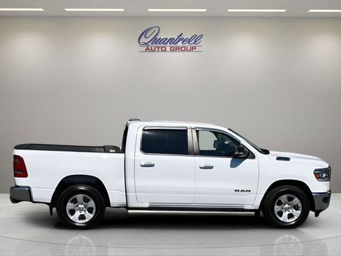 Used 2019 RAM 1500 Big Horn RWD image 3