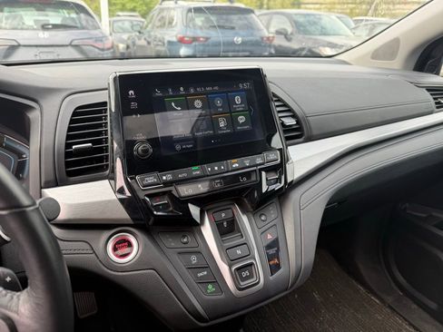 Used 2023 Honda Odyssey EX-L image 11
