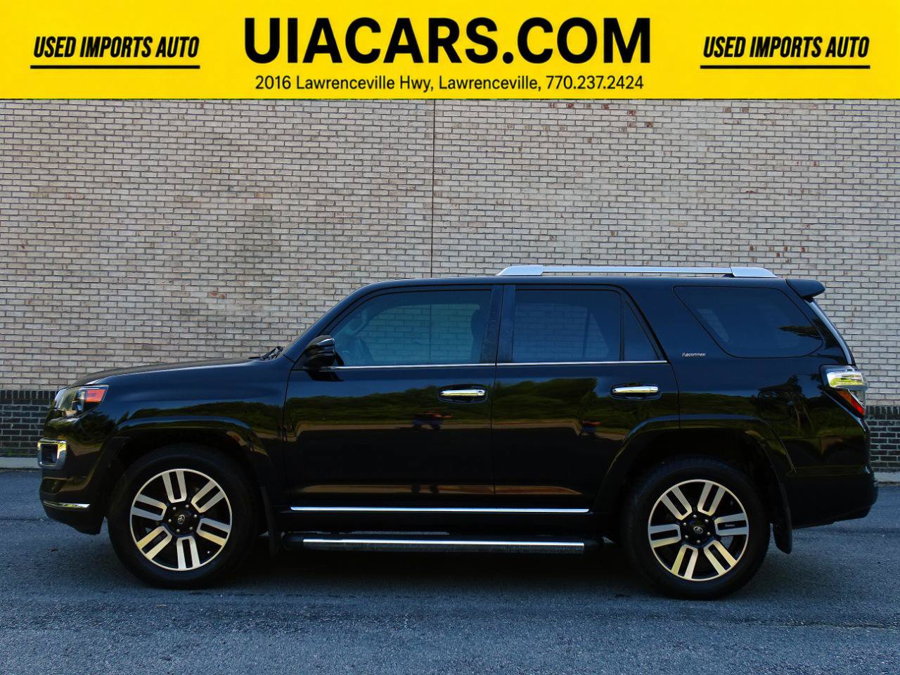 Used 2017 Toyota 4Runner Limited AWD/4WD image 6