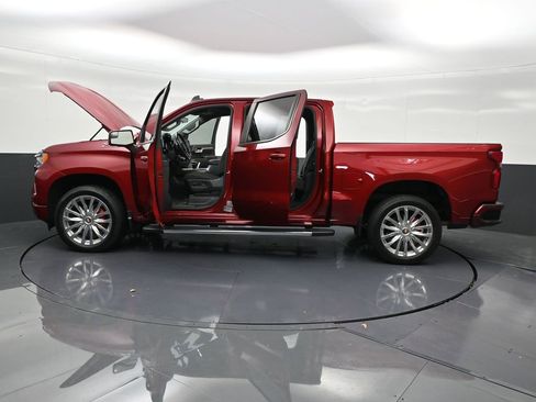 Used 2022 Chevrolet Silverado 1500 RST w/ Z71 Off-Road Package image 31