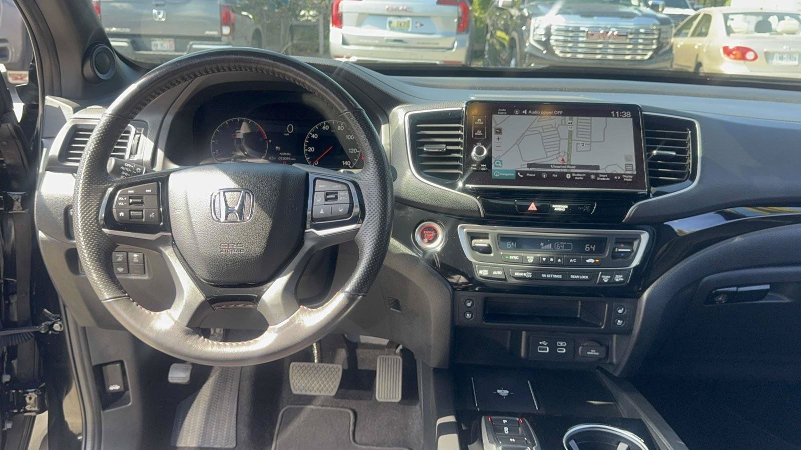 Used 2025 Honda Ridgeline Black Edition image 13