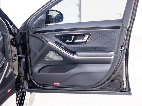 Used 2024 Mercedes-Benz S 63 AMG S w/ AMG Night Package image 26