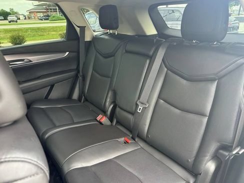 Used 2017 Cadillac XT5 Luxury w/ Driver Awareness Package AWD/4WD image 37