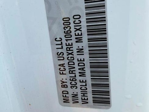 Used 2024 RAM ProMaster 2500 w/ Convenience Group image 29