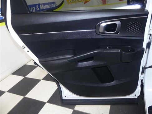Used 2025 Kia Sorento EX FWD image 30