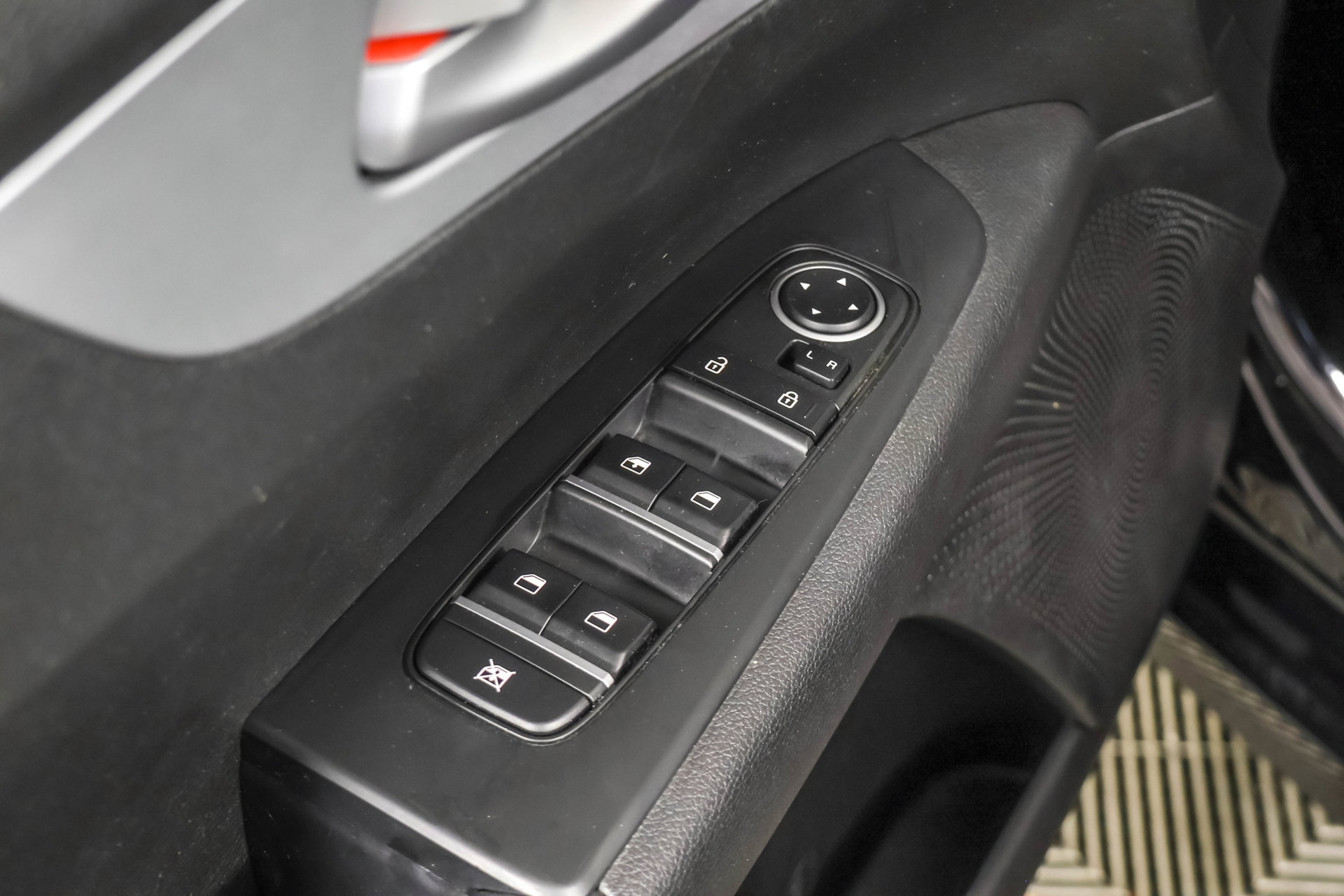 Used 2023 Kia Forte LXS w/ LXS Technology Package FWD image 33
