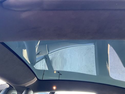 Used 2021 Tesla Model S Long Range Plus image 57