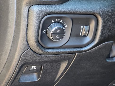 New 2026 RAM 1500 Warlock AWD/4WD image 33