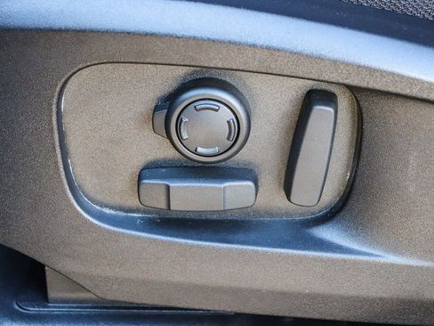 Used 2023 Land Rover Defender 110 X image 26