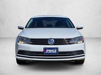 Used 2016 Volkswagen Jetta SE FWD video 2