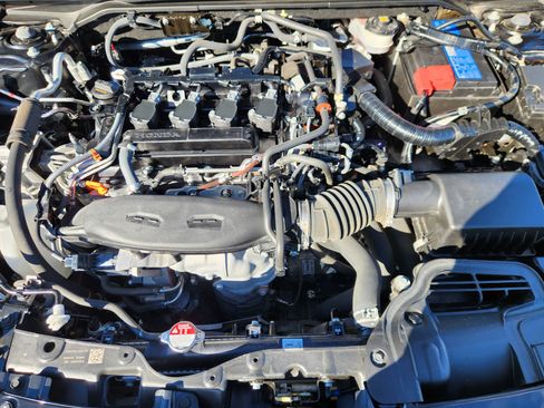 Certified 2024 Honda Civic EX-L image 18