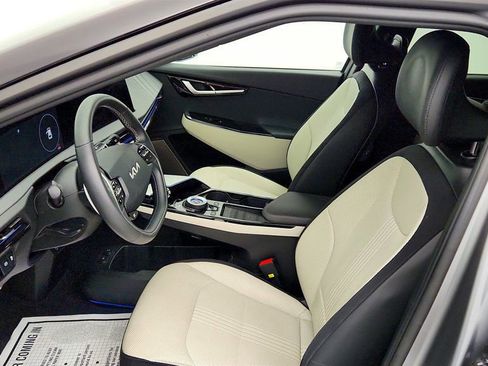 Used 2024 Kia EV6 GT-Line w/ GT-Line White Seat Package RWD image 18