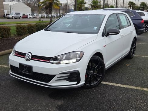 Used 2021 Volkswagen GTI S image 1