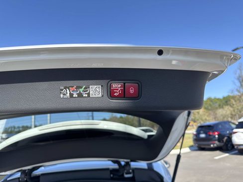 Used 2026 Mercedes-Benz GLC 300 GLC 300 image 13