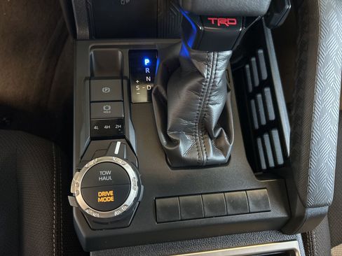 Used 2025 Toyota 4Runner TRD Sport image 25