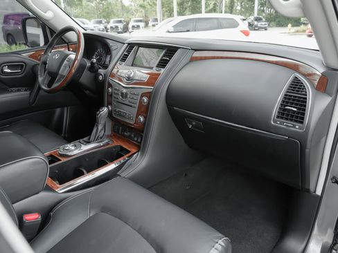 Certified 2019 INFINITI QX80 Luxe w/ All-Season Package RWD image 40