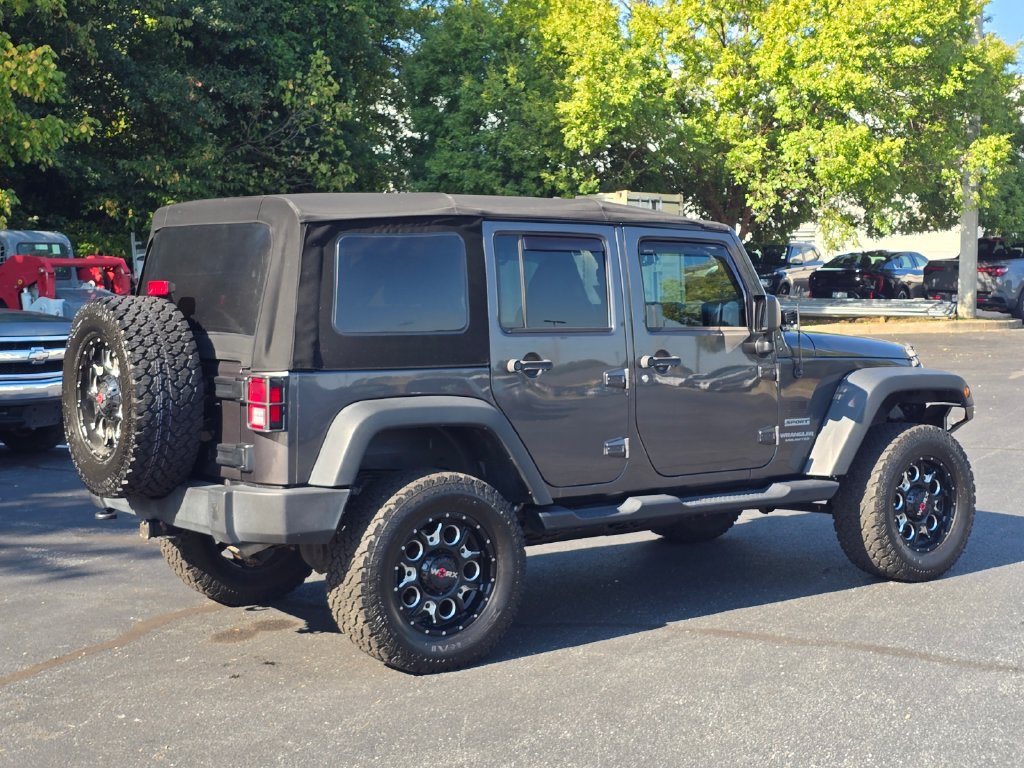 Used 2017 Jeep Wrangler Unlimited Sport w/ Quick Order Package 23S AWD/4WD image 3