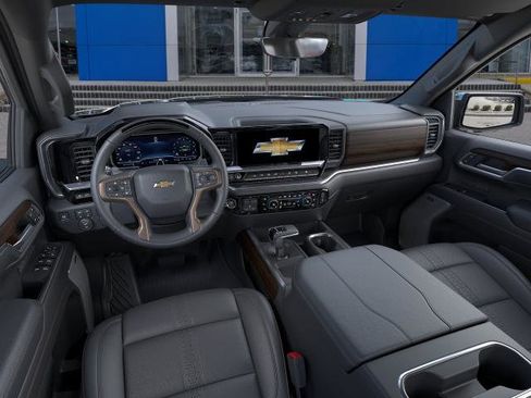 New 2026 Chevrolet Silverado 1500 High Country w/ Technology Package AWD/4WD image 39