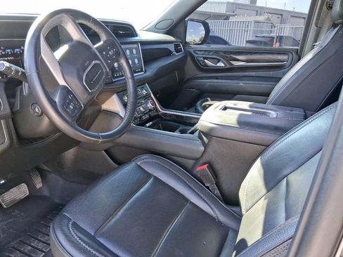 Used 2021 GMC Yukon Denali AWD/4WD image 11
