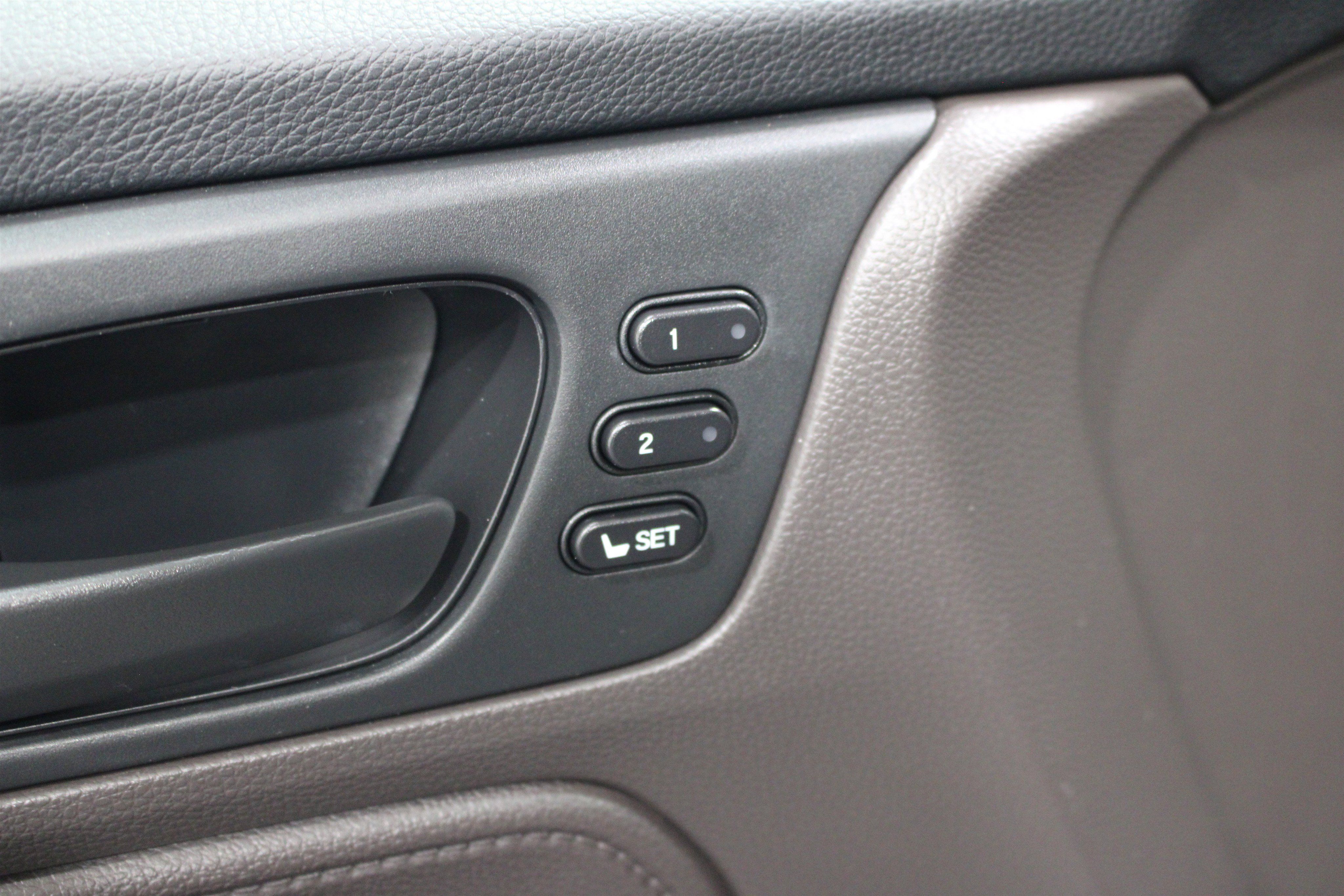 Used 2019 Honda Odyssey EX-L image 8