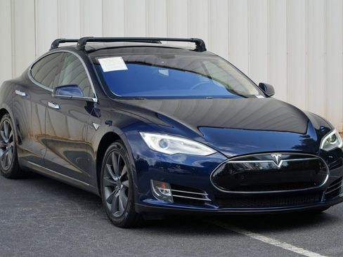 Used 2014 Tesla Model S 85 RWD image 49