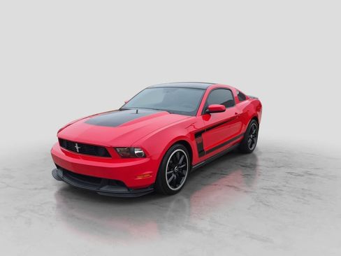 Used 2012 Ford Mustang Boss 302 RWD image 4