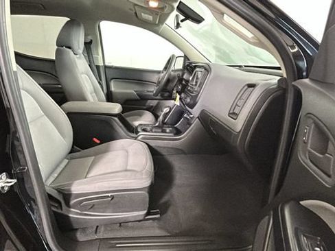 Used 2022 Chevrolet Colorado W/T w/ LPO, Tonneau and Step Package AWD/4WD image 29