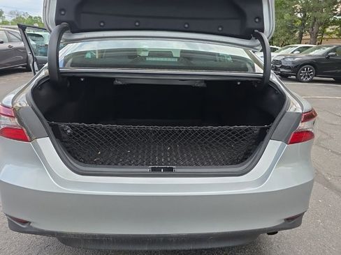 Used 2021 Toyota Camry LE FWD image 26