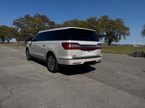 Used 2020 Lincoln Navigator L Reserve w/ Luxury Package image 3
