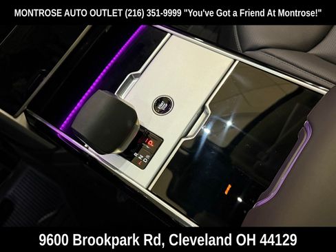 New 2025 Land Rover Range Rover SE image 22