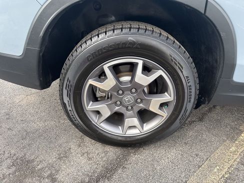 Certified 2023 Honda Passport TrailSport image 14