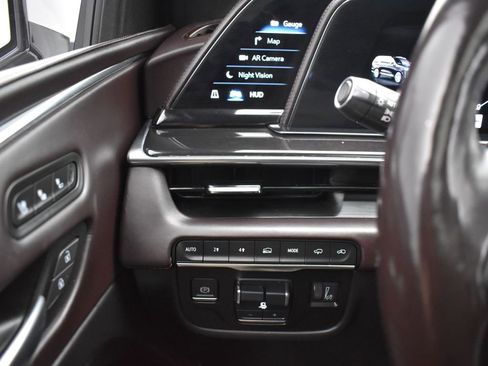 Used 2021 Cadillac Escalade Sport Platinum image 20