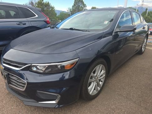 Used 2017 Chevrolet Malibu Hybrid w/ Driver Confidence Package FWD image 2