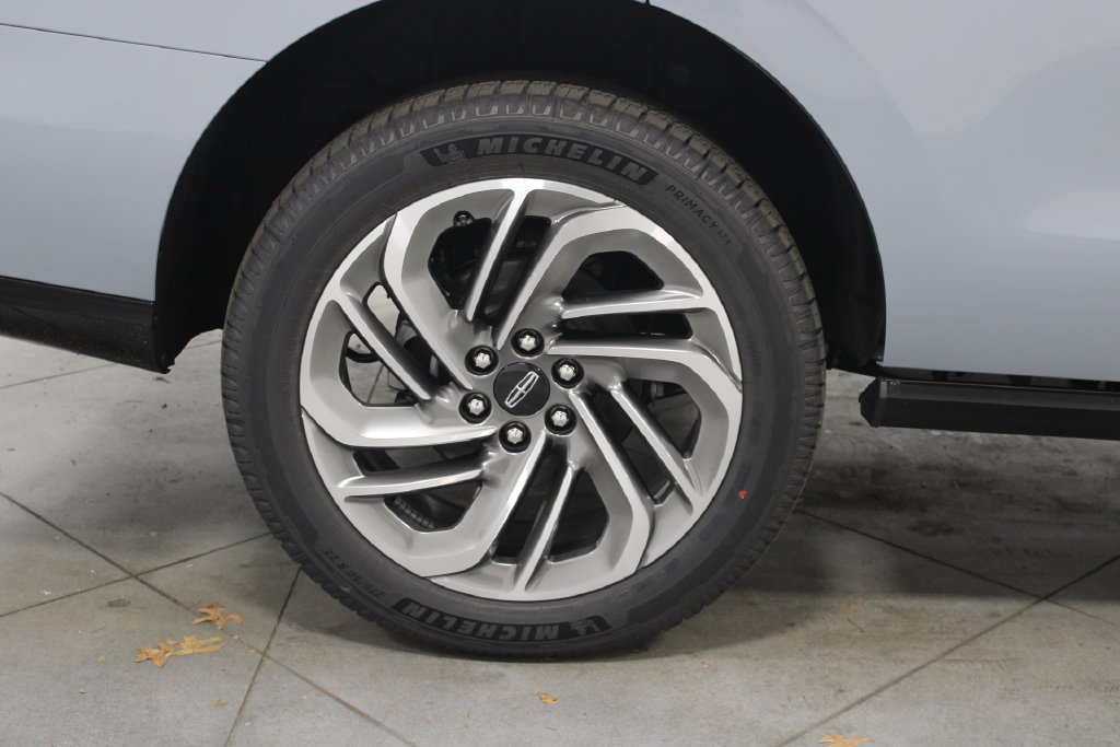 New 2027 Lincoln Navigator Reserve AWD/4WD image 13
