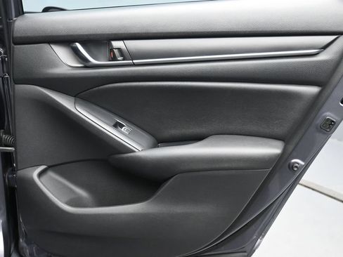 Used 2020 Honda Accord Sport image 22