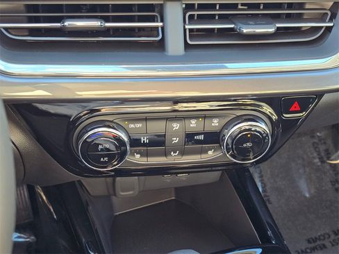 New 2026 Chevrolet Trax ACTIV w/ Driver Confidence Package image 27