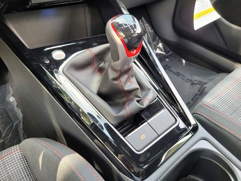 New 2024 Volkswagen GTI SE FWD image 20