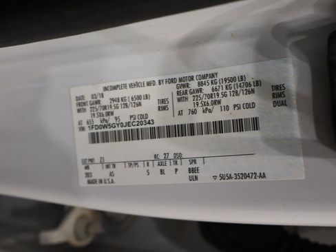 Used 2018 Ford F550 2WD Crew Cab Super Duty image 17