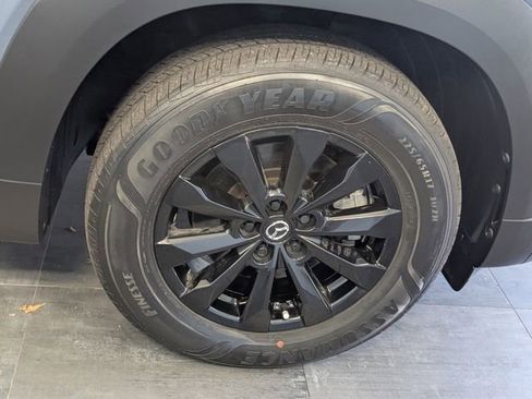Certified 2023 MAZDA CX-50 2.5 S w/ Preferred Plus Pkg AWD/4WD image 18