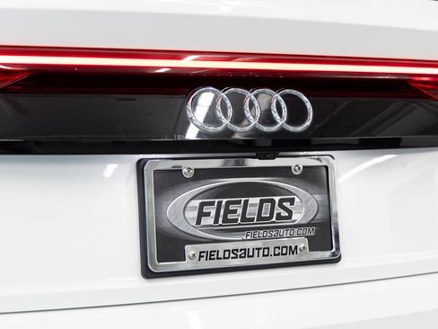 Used 2019 Audi Q8 Premium Plus image 18