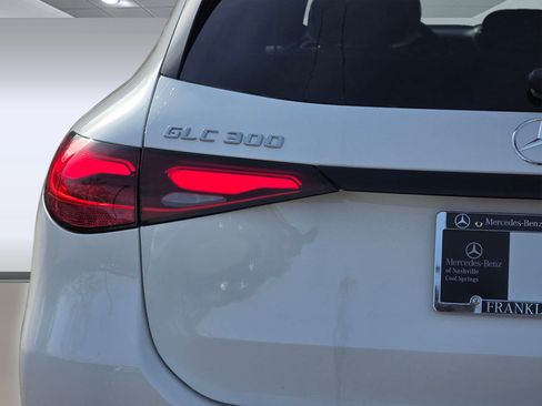 Used 2026 Mercedes-Benz GLC 300 4MATIC image 19