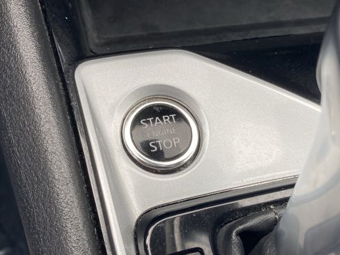 Used 2024 Nissan Altima 2.5 SV image 24