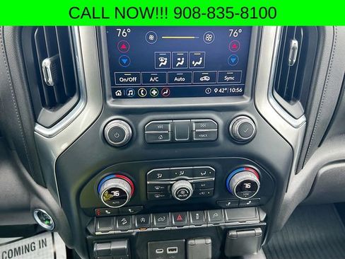 Used 2020 Chevrolet Silverado 1500 RST image 17