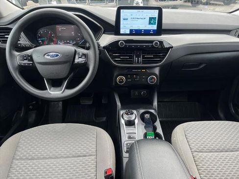 Certified 2021 Ford Escape SE image 5