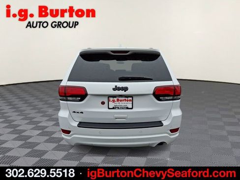 Used 2021 Jeep Grand Cherokee Laredo X image 5