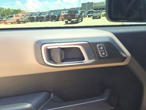 Used 2024 Ford Bronco Wildtrak AWD/4WD image 10