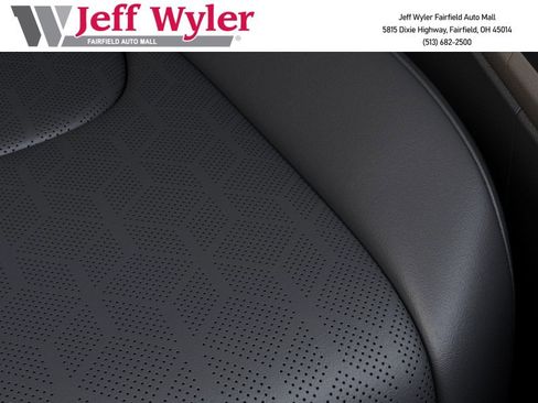 New 2026 Kia Carnival EX FWD image 25