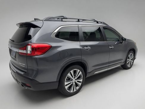 Used 2022 Subaru Ascent Touring AWD/4WD image 3