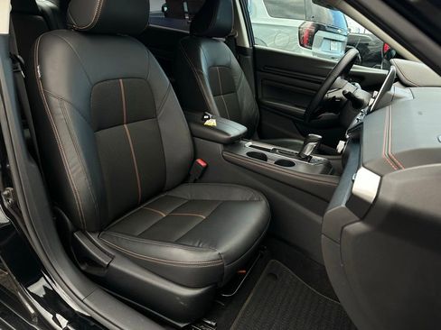 Used 2021 Nissan Altima 2.5 SR w/ SR Premium Package image 17